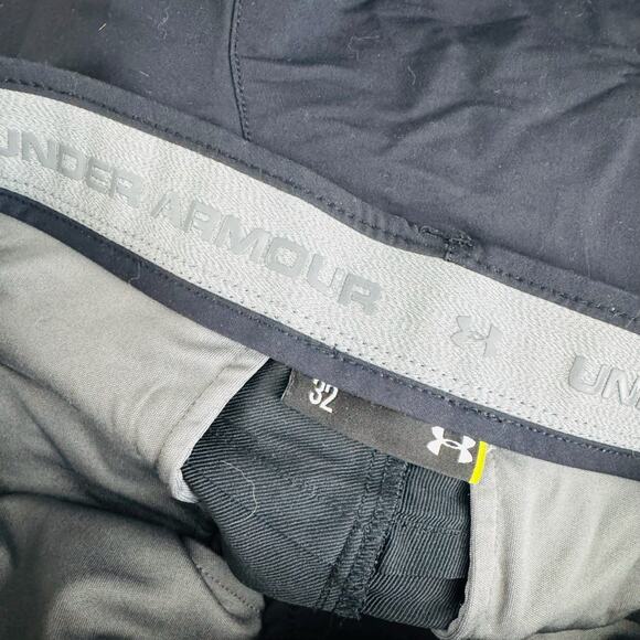 Under Armour Black Chino Shorts Men’s Size 32 - Picture 6 of 7